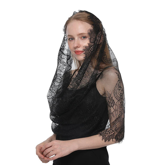 Orellana Mantilla – Black Elegant Lace Drape