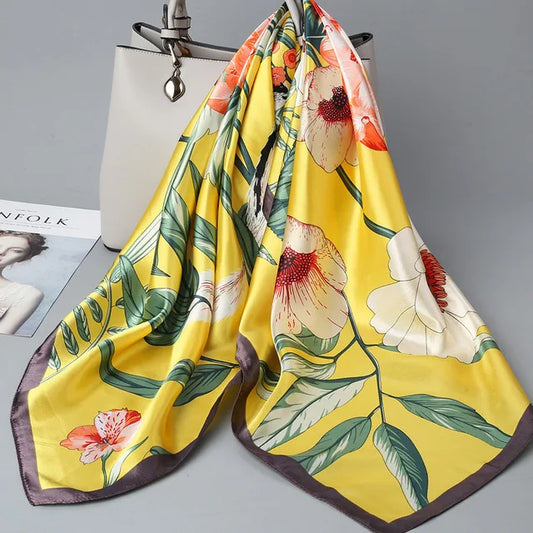 Zúñiga - Sunlit Garden Scarf