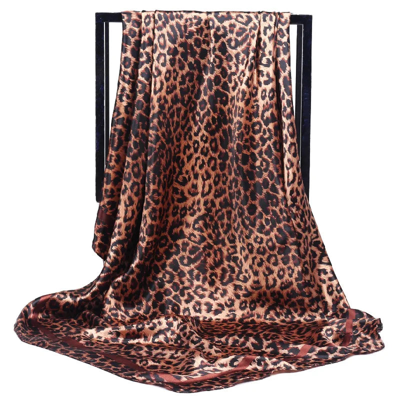 Osorio - Wild Elegance Leopard Scarf