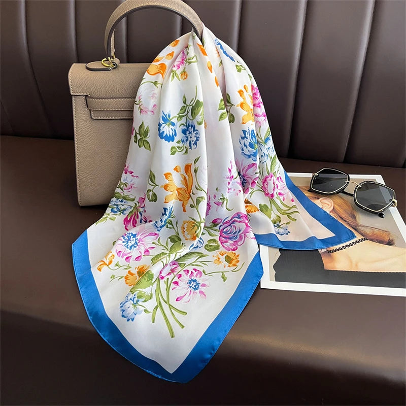 La Vallière - Blooming Garden Scarf