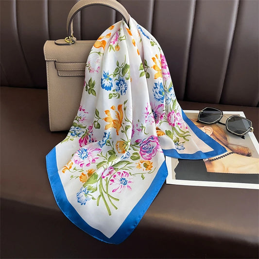 La Vallière - Blooming Garden Scarf