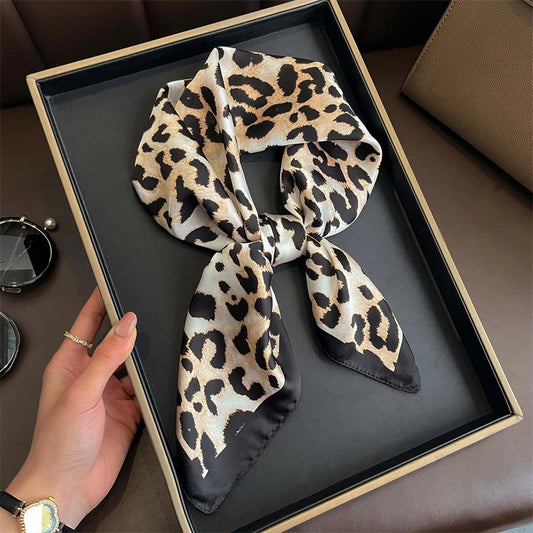 Caetani - Wild Elegance Leopard Scarf