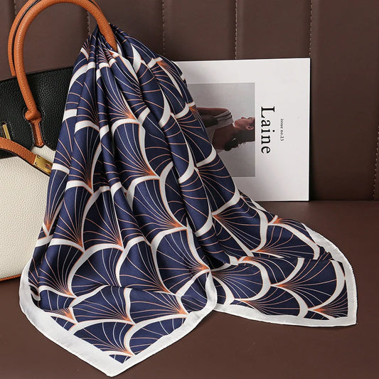 Nevers - Midnight Fan Scarf