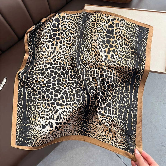 Bentivoglio - Wild Elegance Leopard Scarf