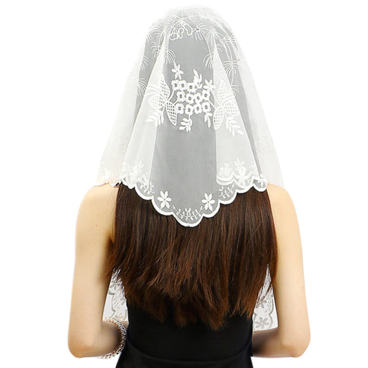 Manzanedo Mantilla – White Floral Scalloped Lace
