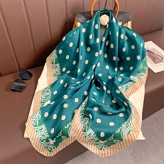 Maillé - Daisy Meadow Green Scarf